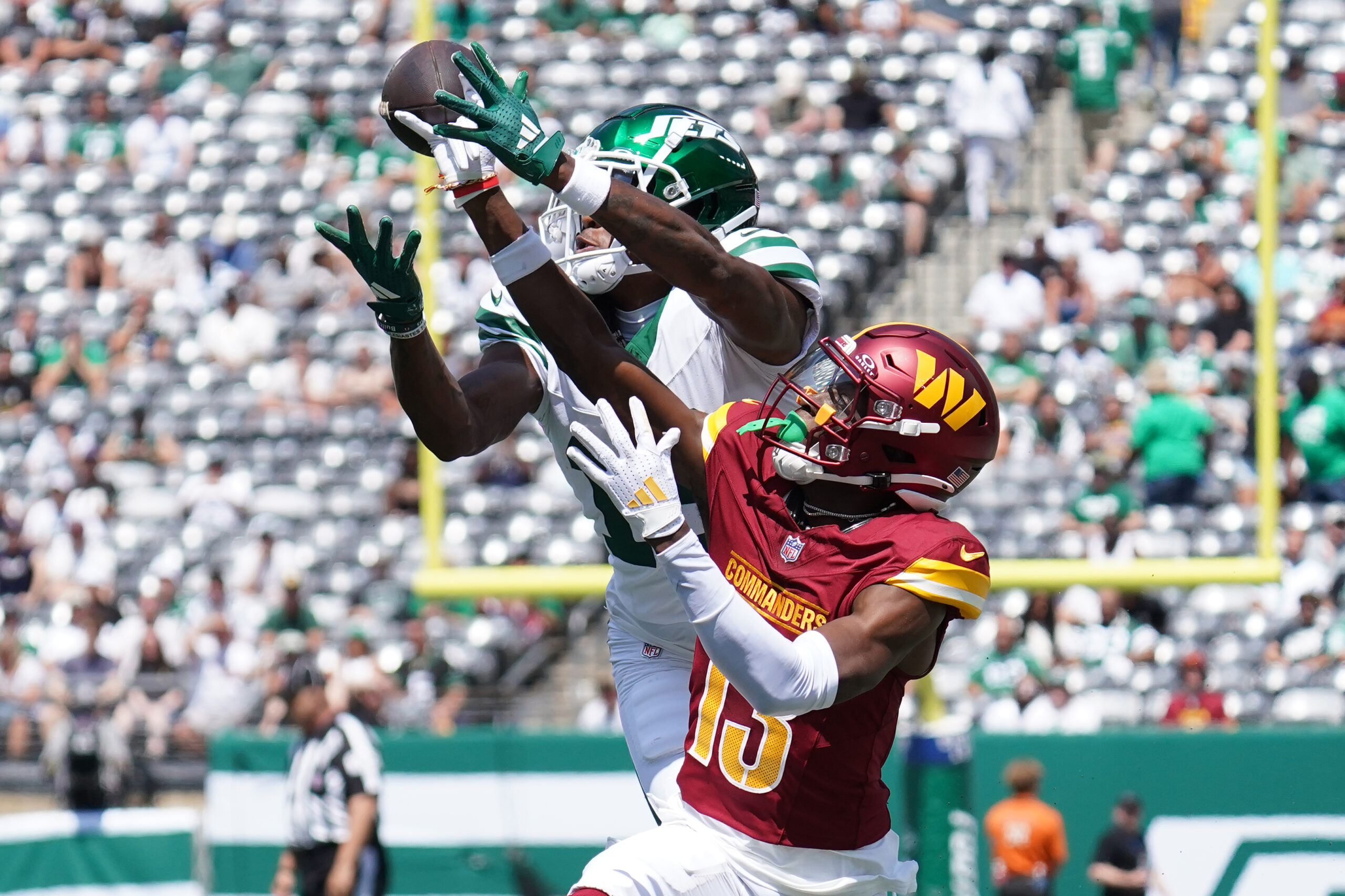 Los Angeles Chargers: Top 5 Trade Targets To Improve The Offense 4 NFL: Washington Commanders at New York Jets