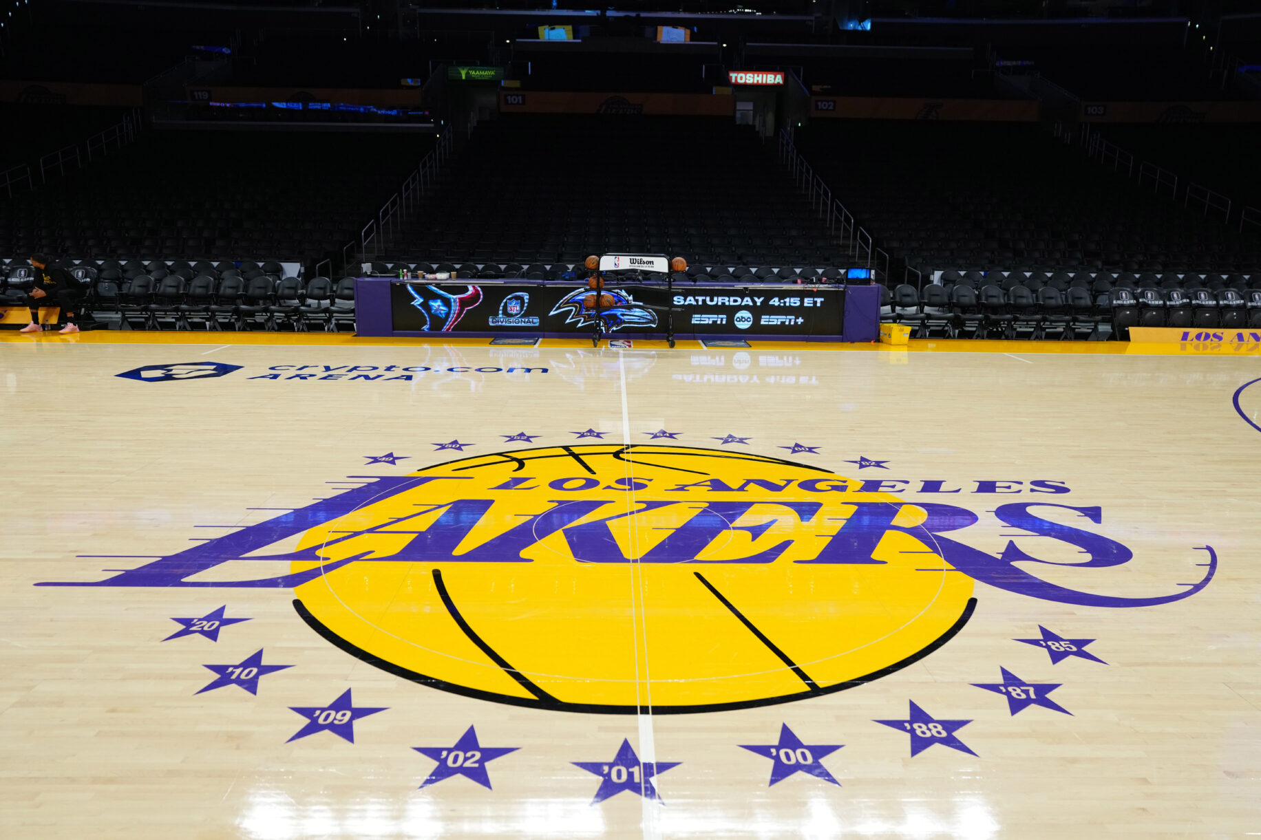 Talented Scorer Identified As Potential Trade Target To Bolster Los Angeles Lakers Offense