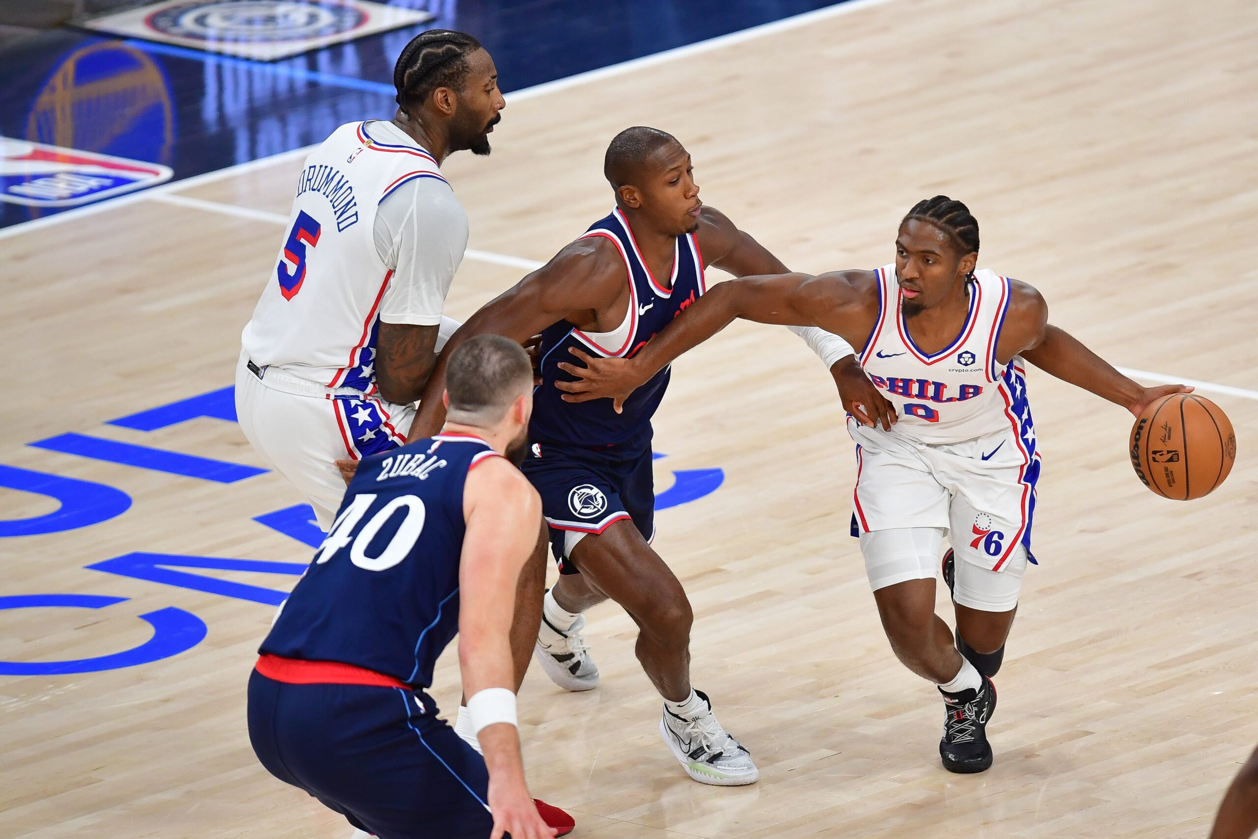 No Paul George? No Kawhi Leonard? Los Angeles Clippers Defense Still Looking Elite 3 NBA: Philadelphia 76ers at Los Angeles Clippers