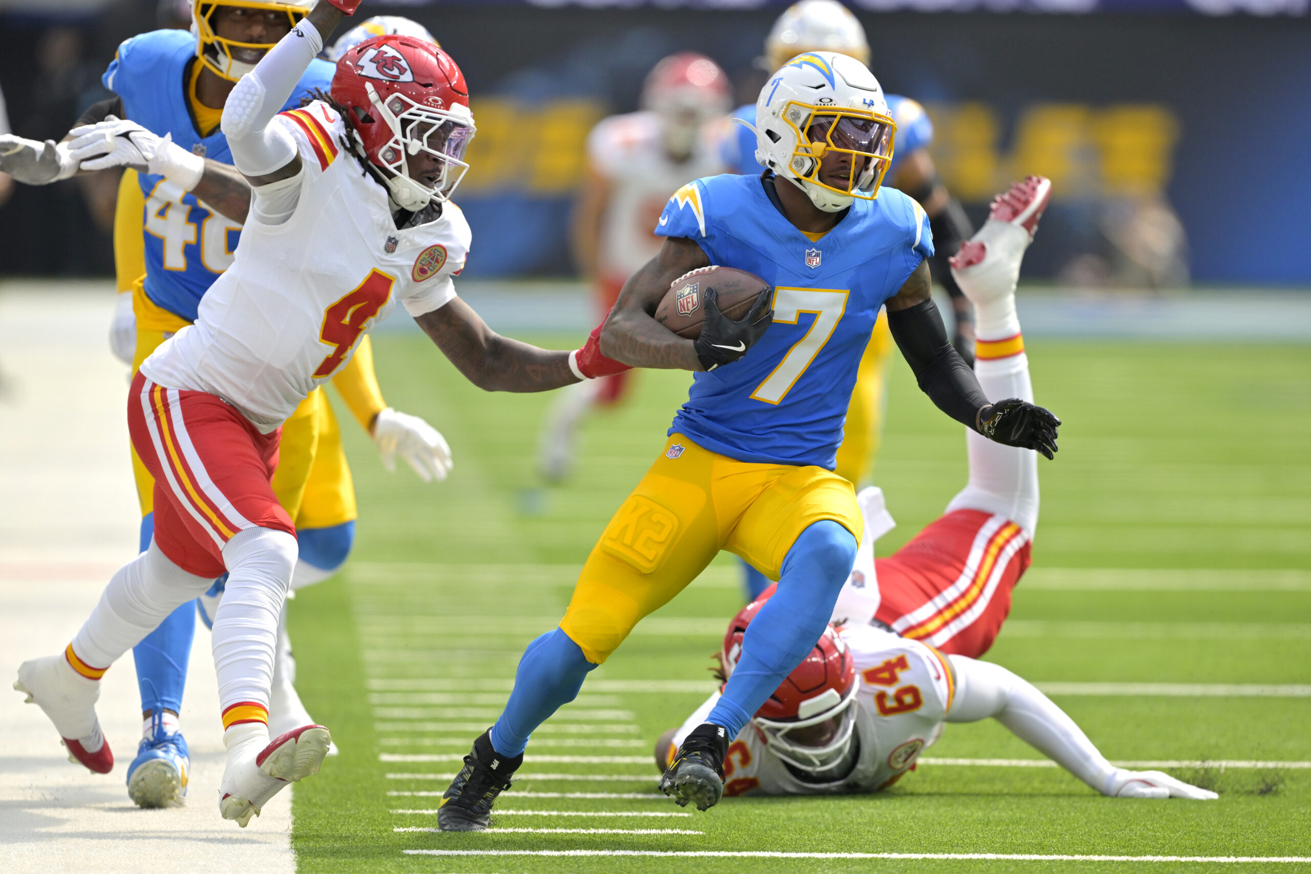 Chargers Injury Update: Get 3 Receiver Reinforcements, Lose Top Defender Vs. Browns 4 NFL: Kansas City Chiefs at Los Angeles Chargers