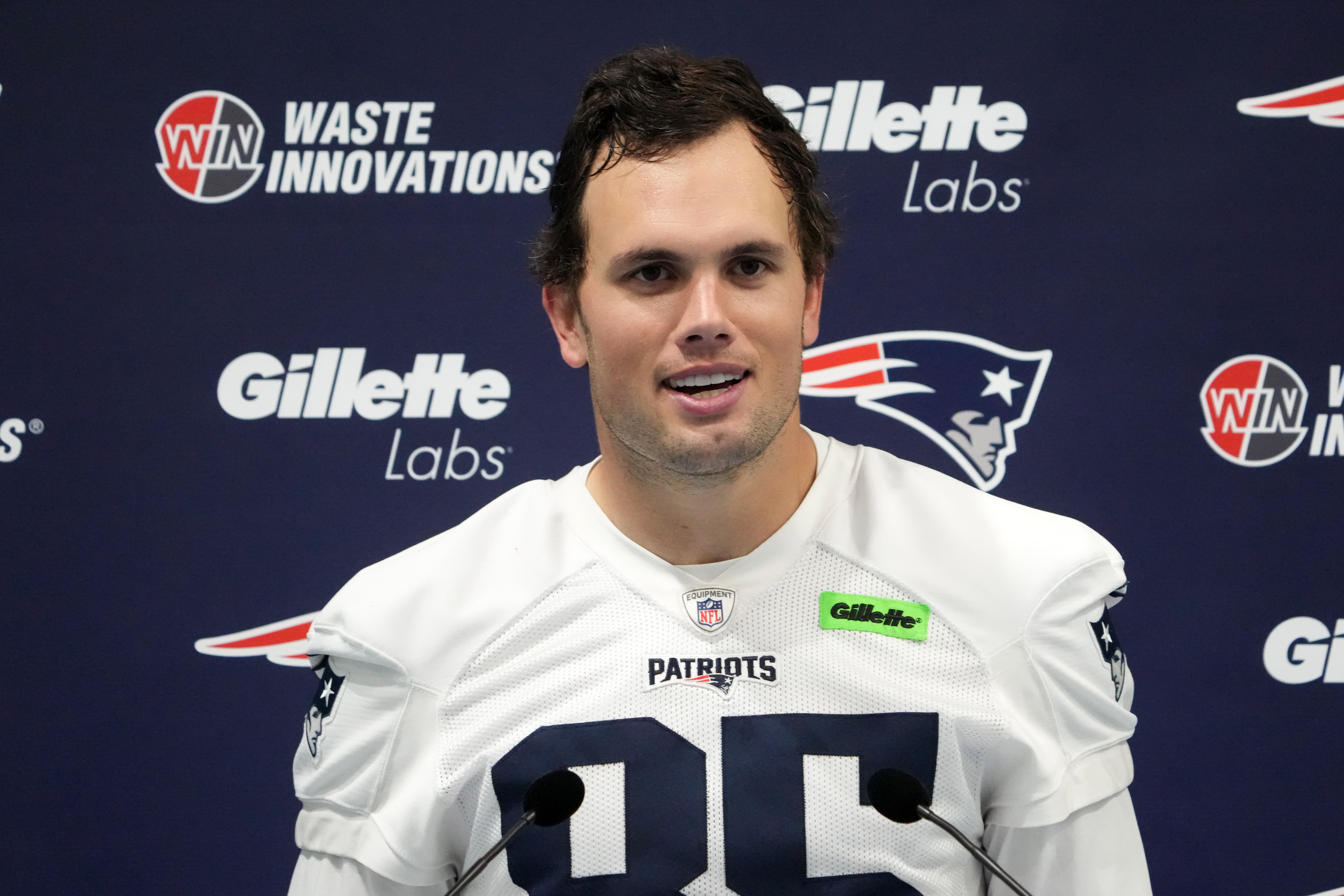 Latest Los Angeles Rams Injury Report 6 NFL: London Games-New England Patriots Practice