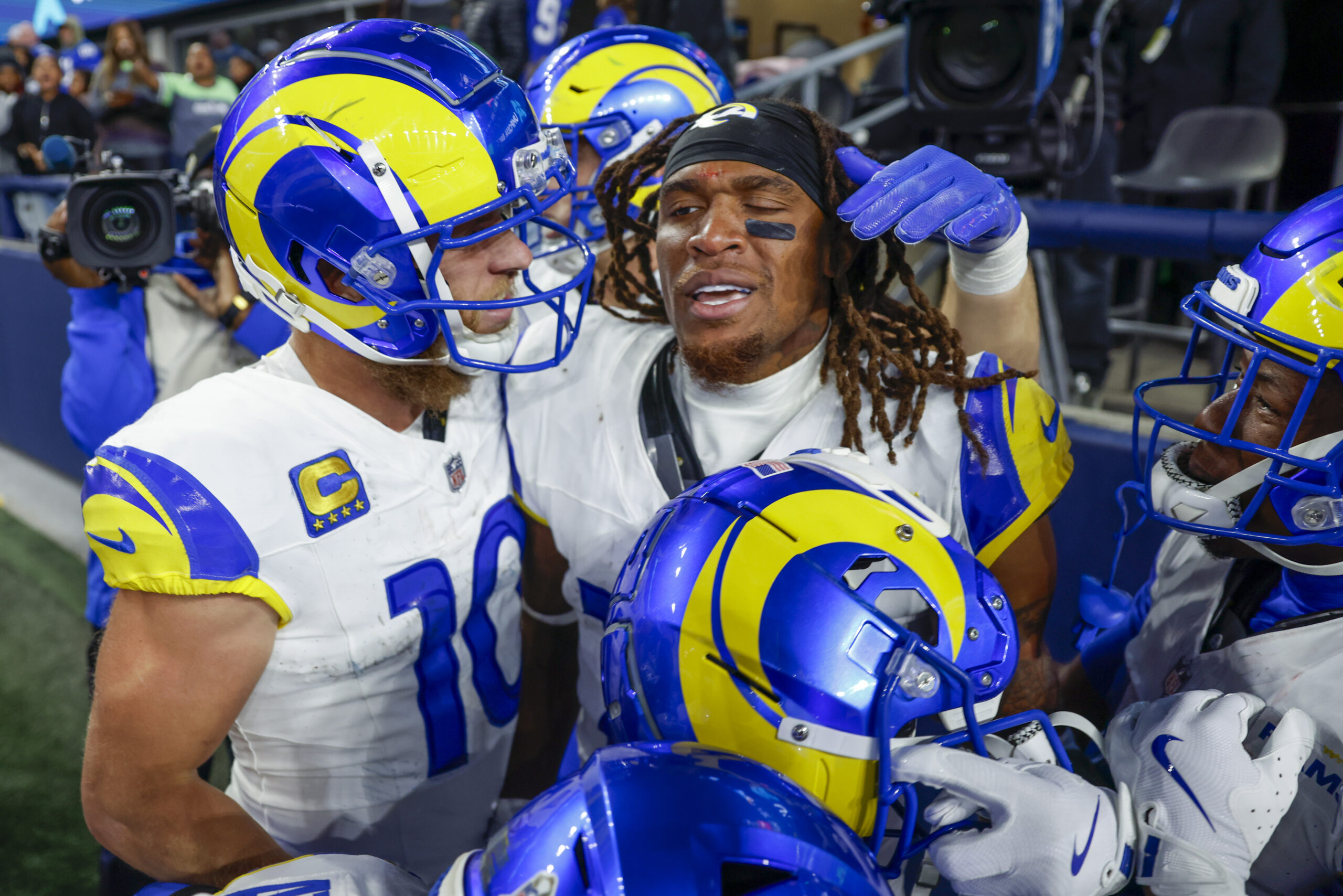 Rams Coach Speaks Out on Player's Arrest, Possible Suspension 4 NFL: Los Angeles Rams at Seattle Seahawks