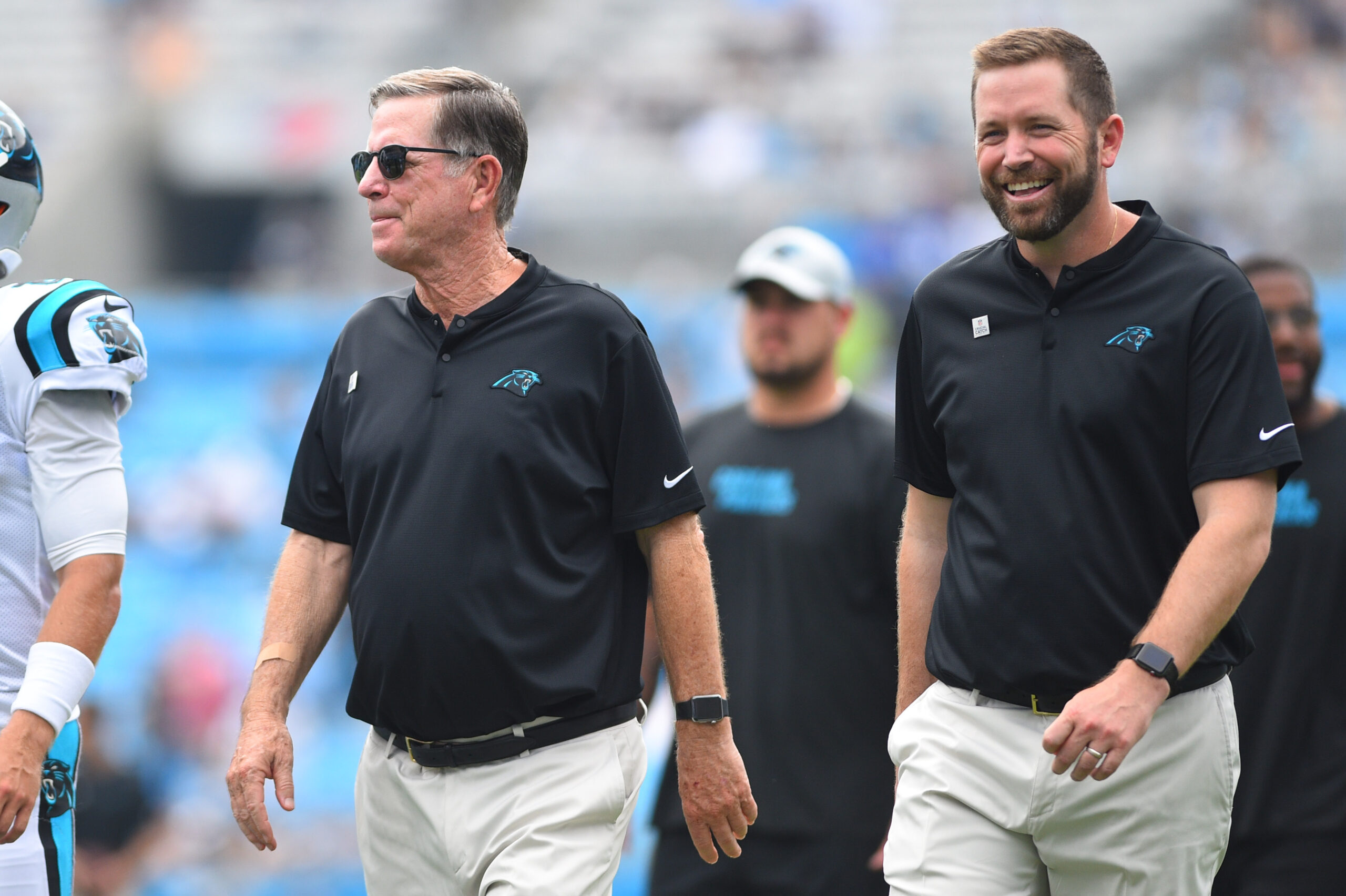 Former Chargers Coach Now Employed To Put Out Rivals Dumpster Fire 4 NFL: New York Giants at Carolina Panthers