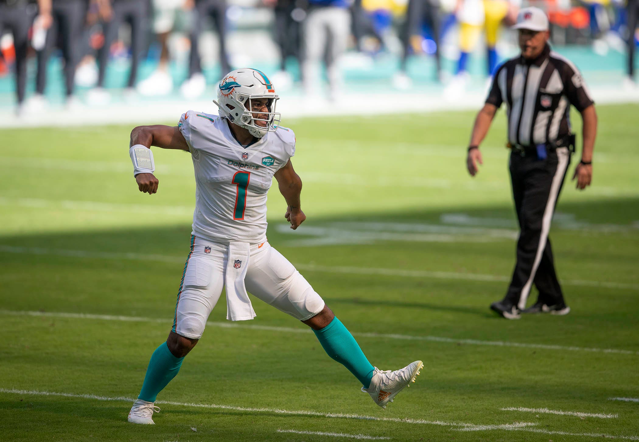 Los Angeles Rams Faced With Two Deceptively Tough Upcoming Matchups 3 Syndication: Palm Beach Post | Los Angeles Rams Take On Miami Dolphins