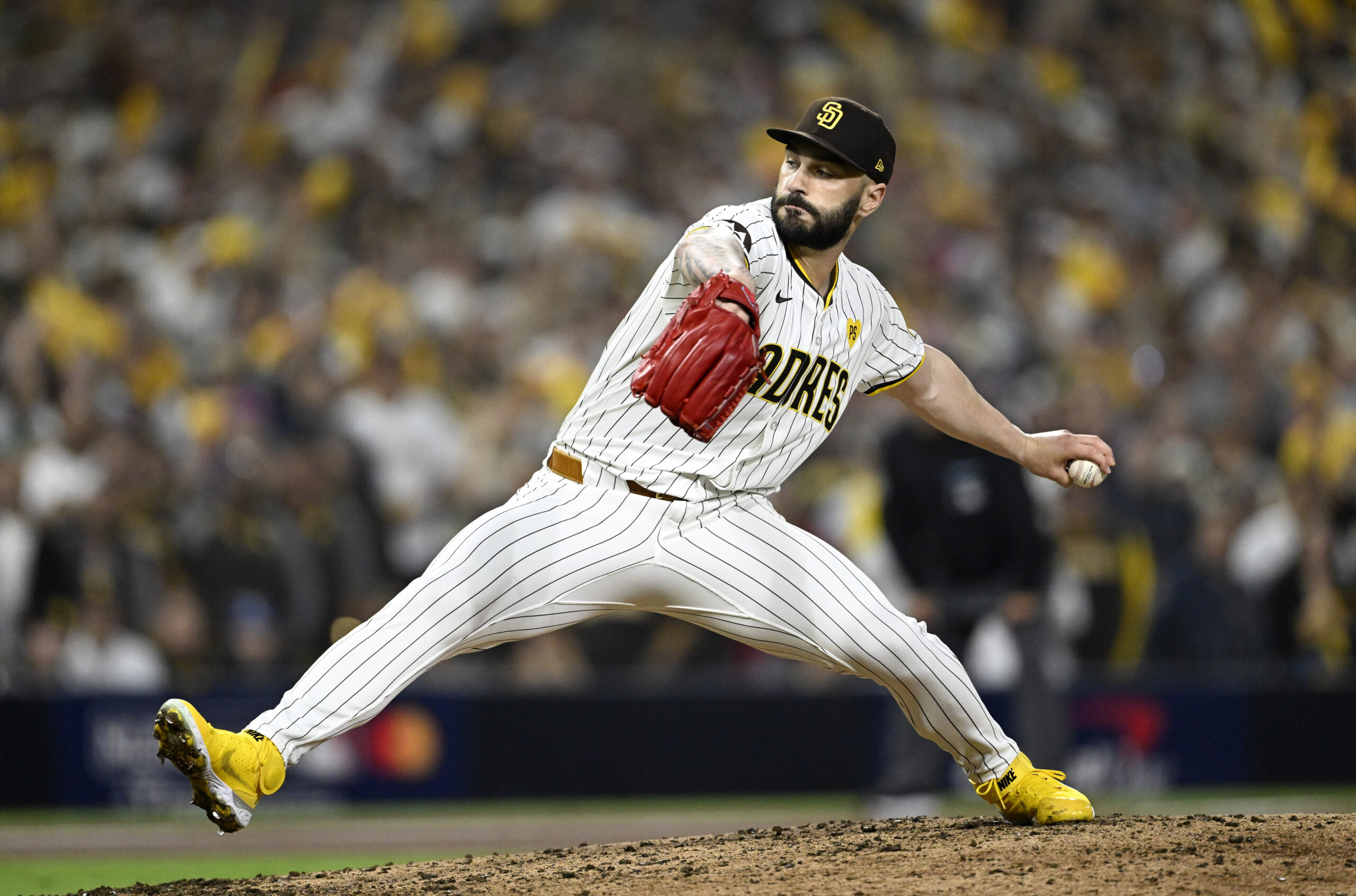 Dodgers Still Shopping, 2 New Top Targets Reported 3 MLB: NLDS-Los Angeles Dodgers at San Diego Padres