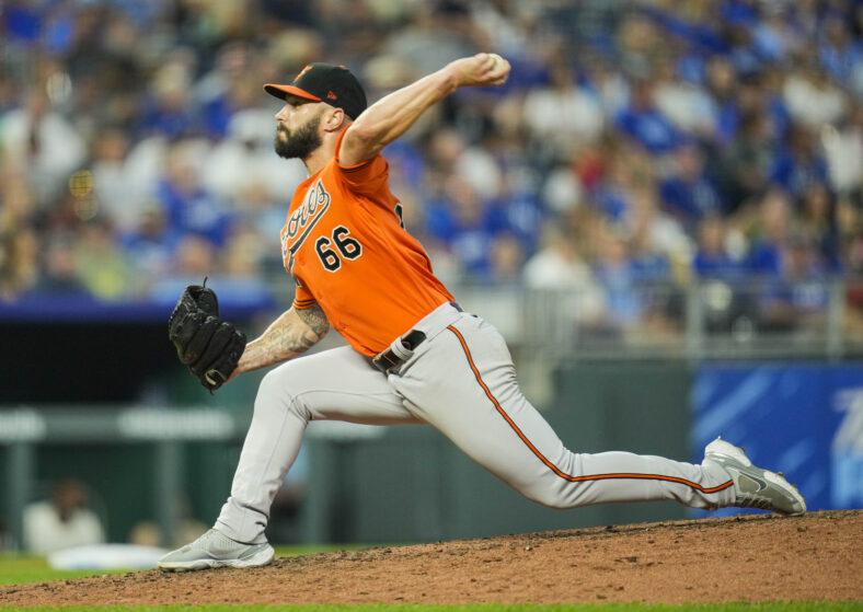 Los Angeles Dodgers Pitcher Rejected Huge Offer From NL Rival 3 MLB: Baltimore Orioles at Kansas City Royals