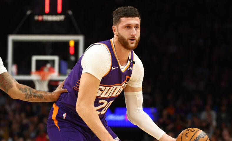 Los Angeles Clippers Improve Frontcourt In New Trade Proposal 3 NBA: Dallas Mavericks at Phoenix Suns