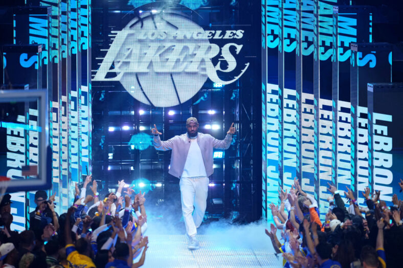 Los Angeles Lakers Share Uncertain LeBron James Return Timeline 3 NBA: All Star Game-Candaces Rising Stars at Shaqs OGs