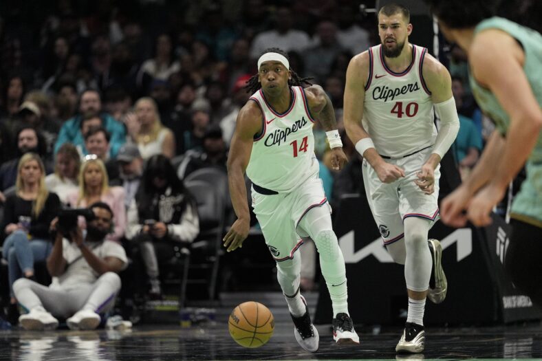 Los Angeles Clippers Makes A Surprising, Future Focused Move Ahead Of NBA Trade Deadline 3 NBA: Los Angeles Clippers at Charlotte Hornets