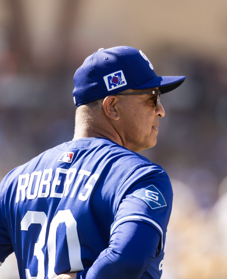 Report: Los Angeles Dodgers And Dave Roberts Agree To Record-Breaking Deal 3 Report: Los Angeles Dodgers And Dave Roberts Agree To Record Breaking Deal