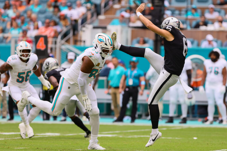 Los Angeles Chargers Top 3 Must-Have Free Agents Remain Available 3 NFL: Las Vegas Raiders at Miami Dolphins