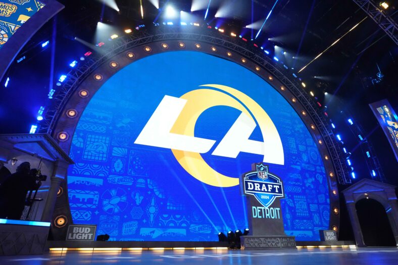 Los Angeles Rams GM Shares Honest 1st Round QB Assessment 3 NFL: NFL Draft