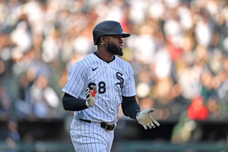 Los Angeles Dodgers Reportedly Negotiating Potential Blockbuster Trade With Chicago White Sox 3 Los Angeles Dodgers And Chicago White Sox In Trade Talks For Luis Robert Jr.
