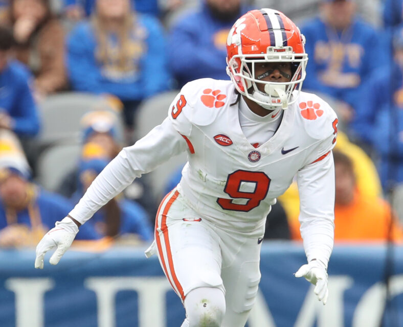 Los Angeles Chargers Secure Versatile DB With Their 2nd Pick In The 6th Round 3 NCAA Football: Clemson at Pittsburgh