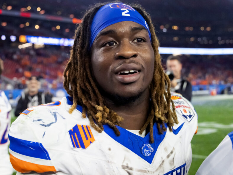 Las Vegas Raiders Warned To Avoid Prospect They Have 'Fallen In Love' With 3 NCAA Football: Fiesta Bowl-Penn State at Boise State