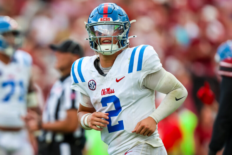 Los Angeles Rams Spending A Lot Of Time With This NFL Draft QB Prospect 3 NCAA Football: Mississippi at South Carolina