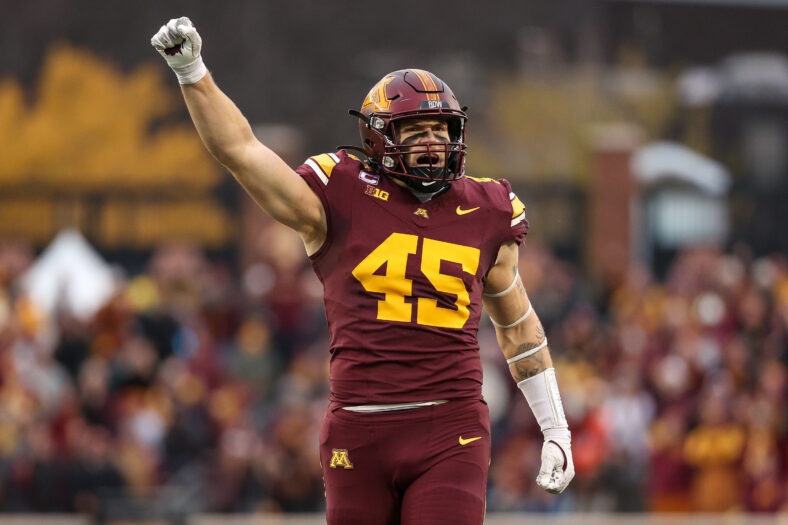 Las Vegas Raiders Secure Old School LB With Their 7th Round Pick 3 NCAA Football: Penn State at Minnesota