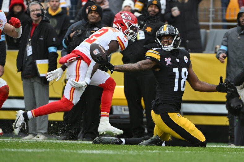 Bringing Back Los Angeles Chargers Fan Favorite May Have Been A Big Mistake 4 NFL: Kansas City Chiefs at Pittsburgh Steelers