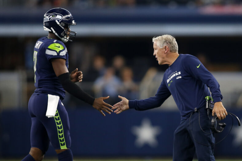 Las Vegas Raiders New Addition Credits 'Special Man' As Big Reason To Join Team 3 NFL: Seattle Seahawks at Dallas Cowboys