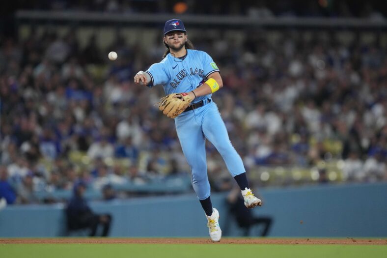 Los Angeles Dodgers Expected To Compete With AL Rival For 2x All-Star Free Agent 3 MLB: Toronto Blue Jays at Los Angeles Dodgers