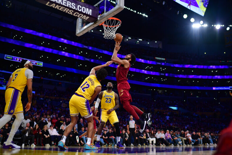 4 Most Realistic Big Men For The Los Angeles Lakers Are Targeting 3 NBA: Cleveland Cavaliers at Los Angeles Lakers