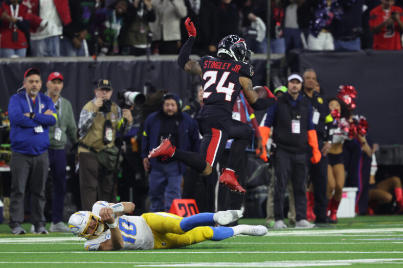 Los Angeles Chargers Schedule Has Clear Shot At Redemption In Week 17 3 NFL: AFC Wild Card Round-Los Angeles Chargers at Houston Texans