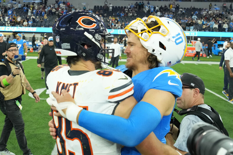 NEW TE Option Emerges For Los Angeles Chargers As Eagles Secure Goedert 3 NFL: Chicago Bears at Los Angeles Chargers
