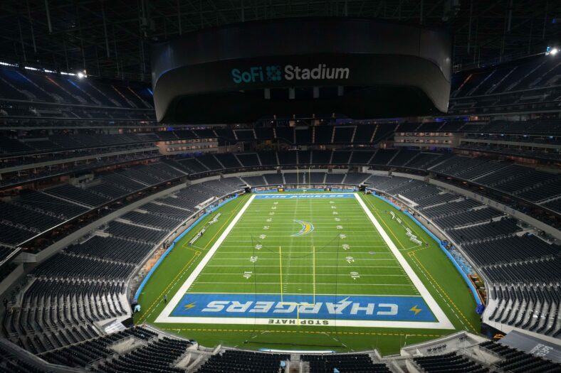 This Brutal 2025 Stat Already Has Los Angeles Chargers Making NFL History 3 NFL: Cincinnati Bengals at Los Angeles Chargers