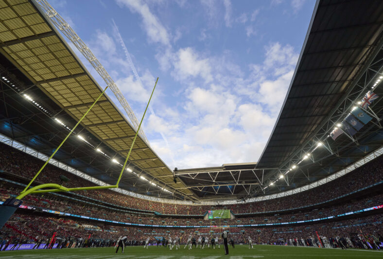 Los Angeles Rams’ Schedule Drops Soon—But 1 Detail Already Raises Big Red Flags 3 NFL: London Games-New England Patriots at Jacksonville Jaguars