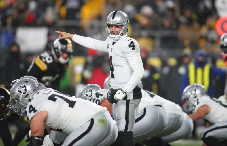 Former Raiders Pro Bowler Shockingly Retires 3 Former Raiders QB Derek Carr Retires