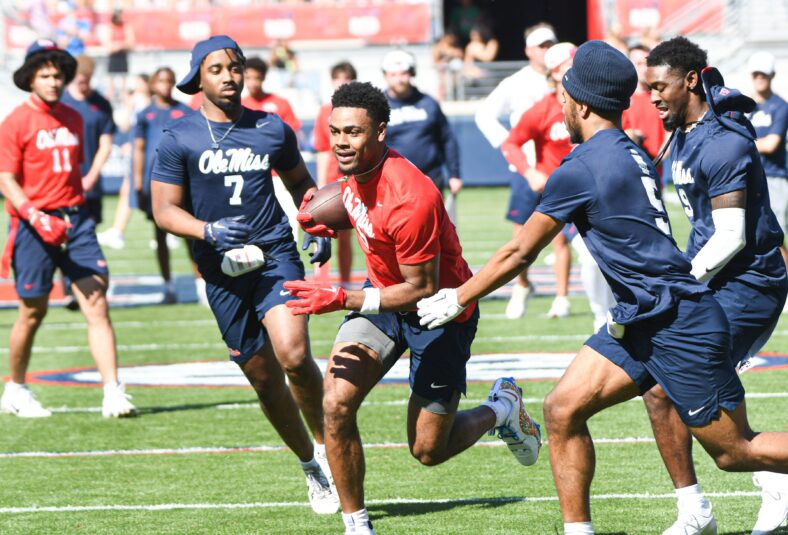 Los Angeles Chargers Week 5 Will Feature Epic Rookie Clash 3 Syndication: The Clarion-Ledger