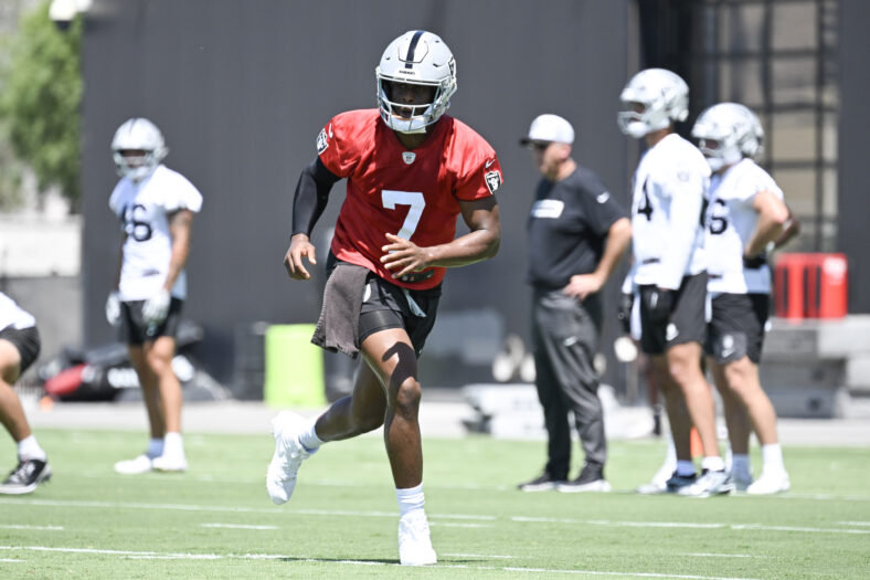 Pete Carroll Reveals Unique Advantage Las Vegas Raiders QB Has Over Peers 4 NFL Las Vegas Raiders Minicamp 26417005