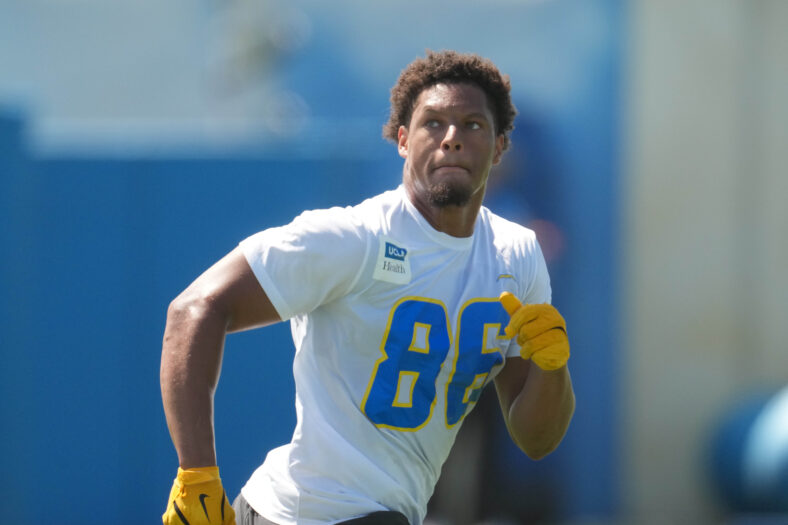 Los Angeles Chargers 5th Round Rookie Dominates Minicamp, Draws Rave Reviews 3 NFL: Los Angeles Chargers Offseason Workout