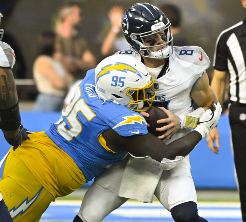 Forget Flashy Moves — Los Angeles Rams’ True MVP Solves The Teams' Soft Underbelly 3 NFL: Tennessee Titans at Los Angeles Chargers